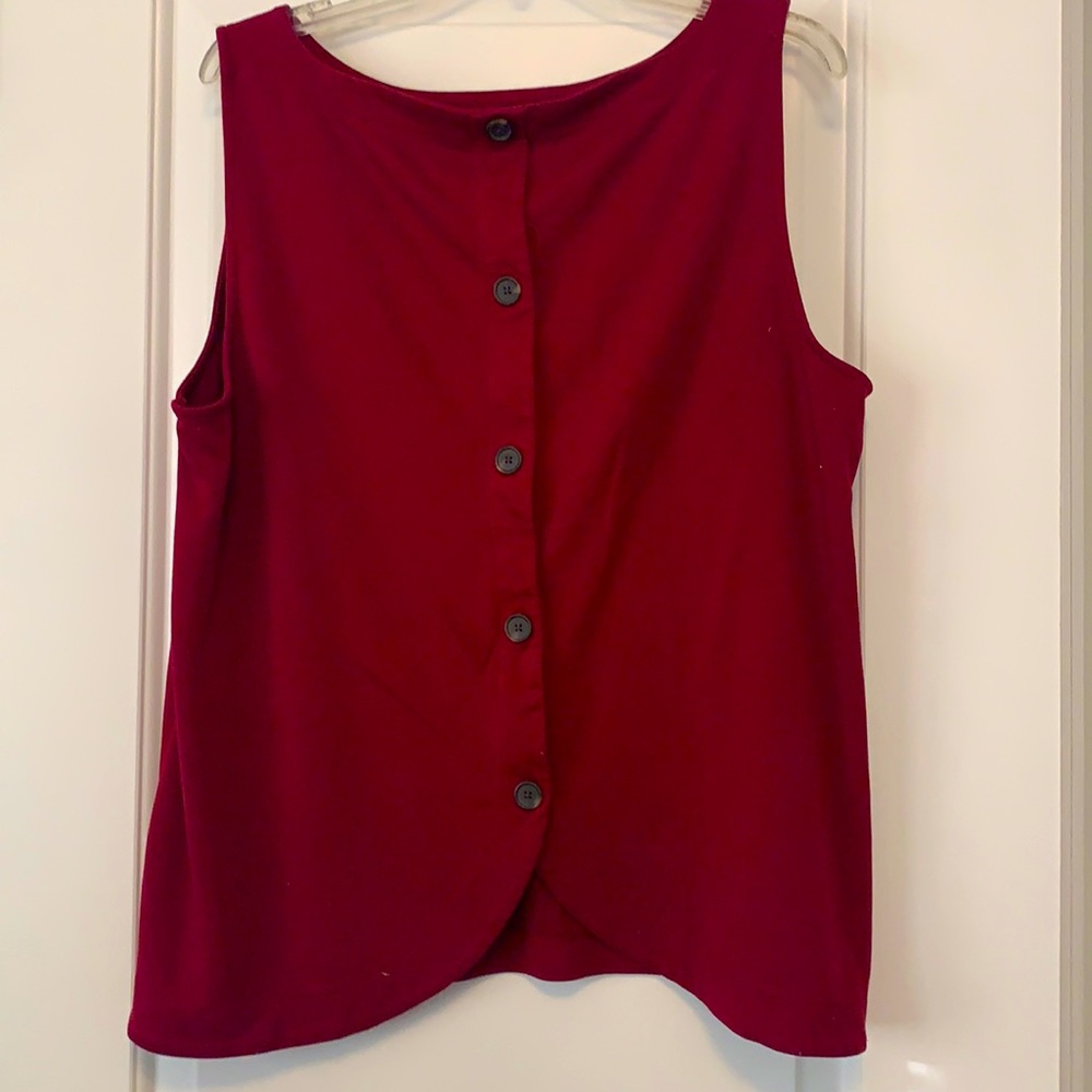 Loft Button-Back Sleeveless Top - XXL